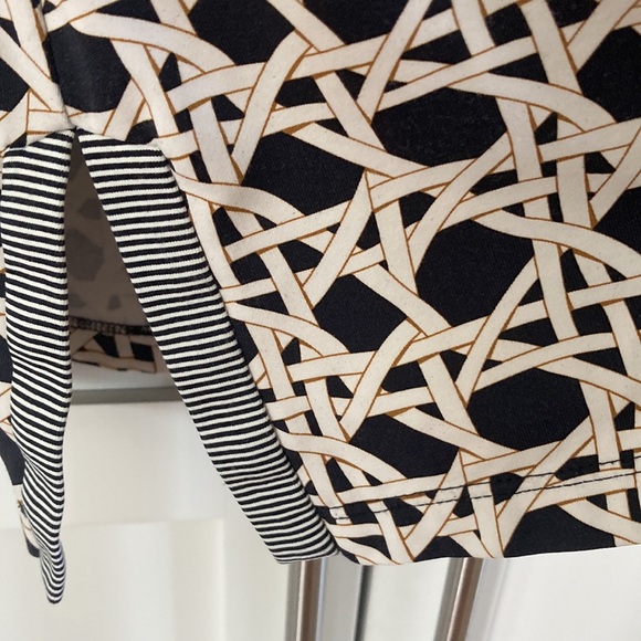 J. McLaughlin XL Tunic Black, Cream, and Tan with Button Front and 3/4 Sleeves - Picture 5 of 8